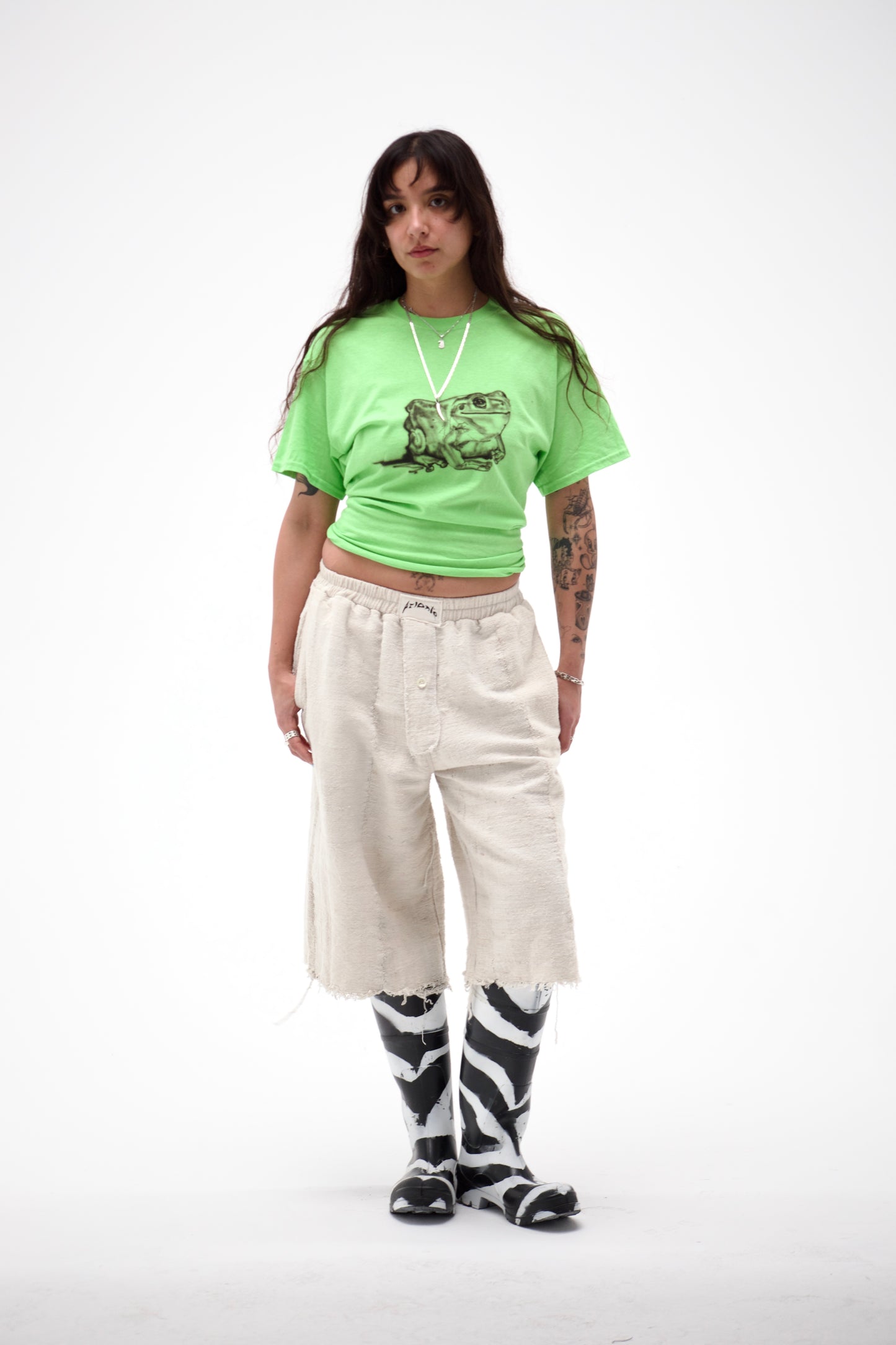 Frog tee shirt
