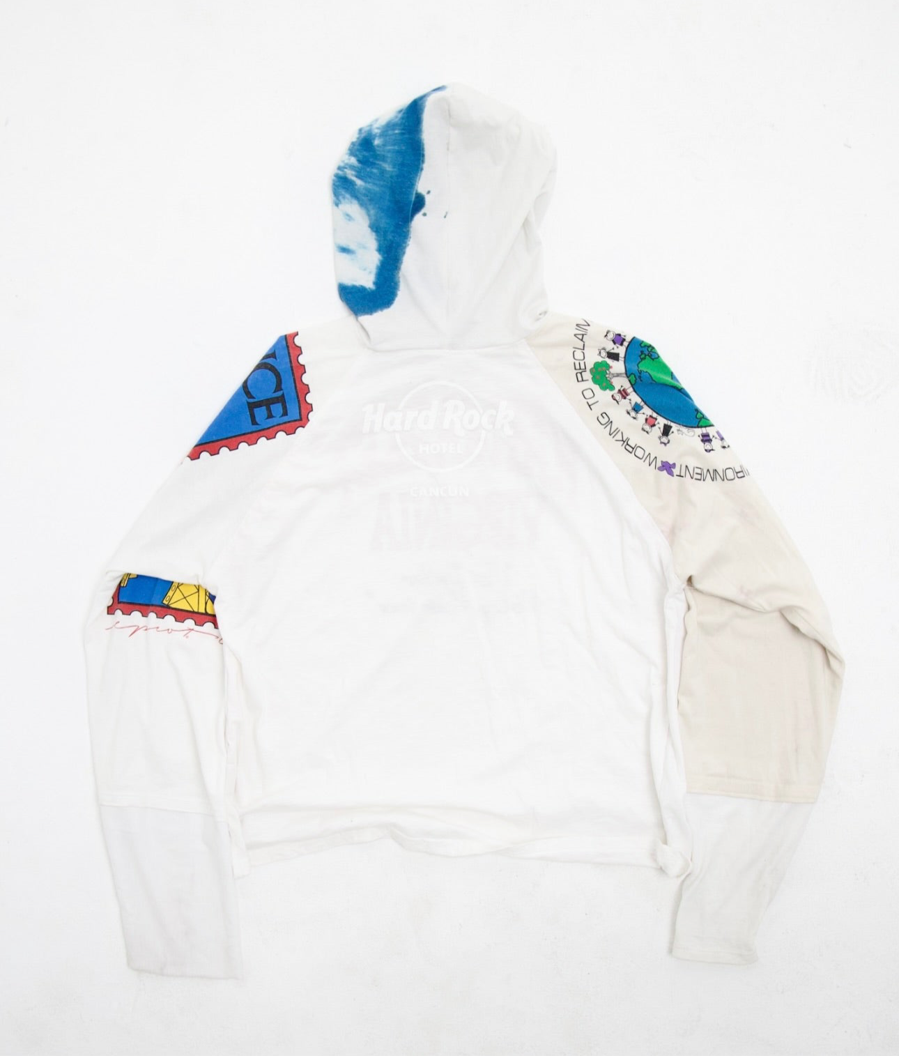 “Tourist” T-Shirt Hoodie