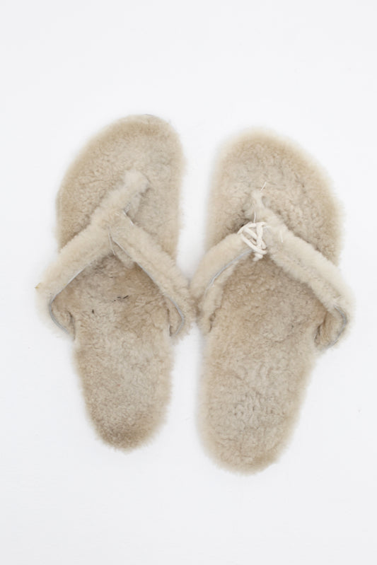 lamb flip flops