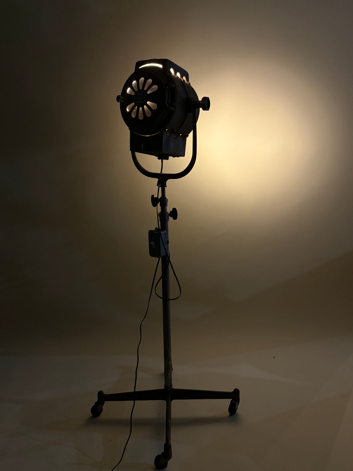 1950s Production Light