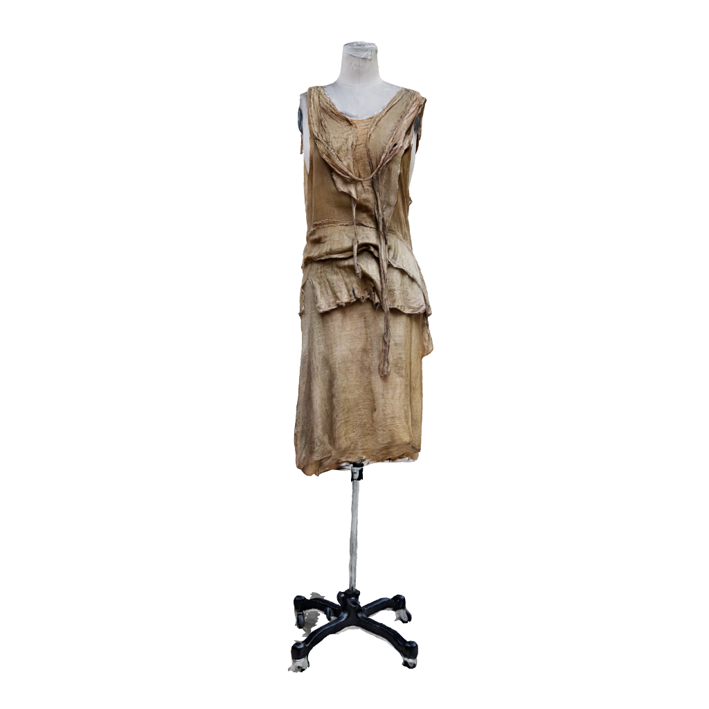 Dried seaweed dress